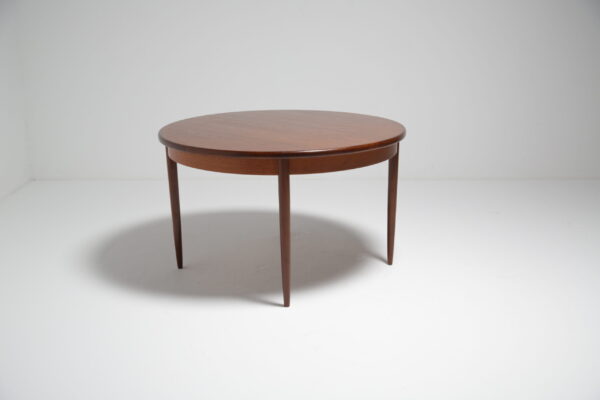 Vintage Circular Teak Fresco Extending Dining Table by G-Plan, United Kingdom, 1960s.