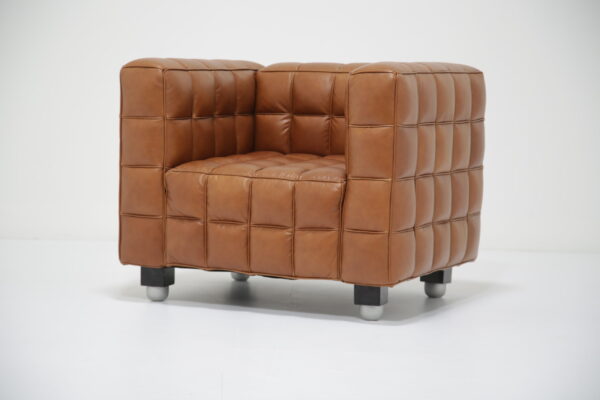 Modern Brown Leather Armchair in the Style of Josef Hoffmann 1
