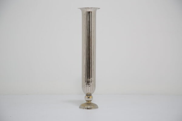 Vintage American Medium-Tall Ribbed Trumpet Flute Vase 1